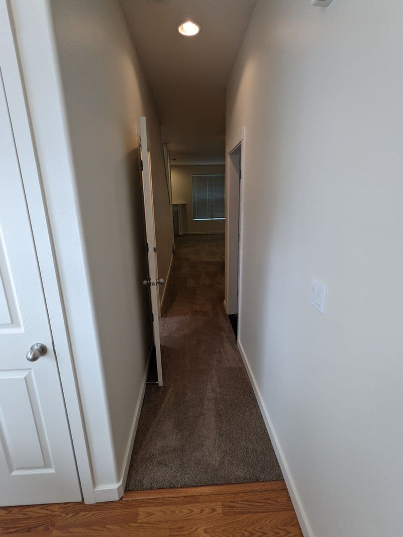 Portland Townhome: 16906 NE Halsey Street