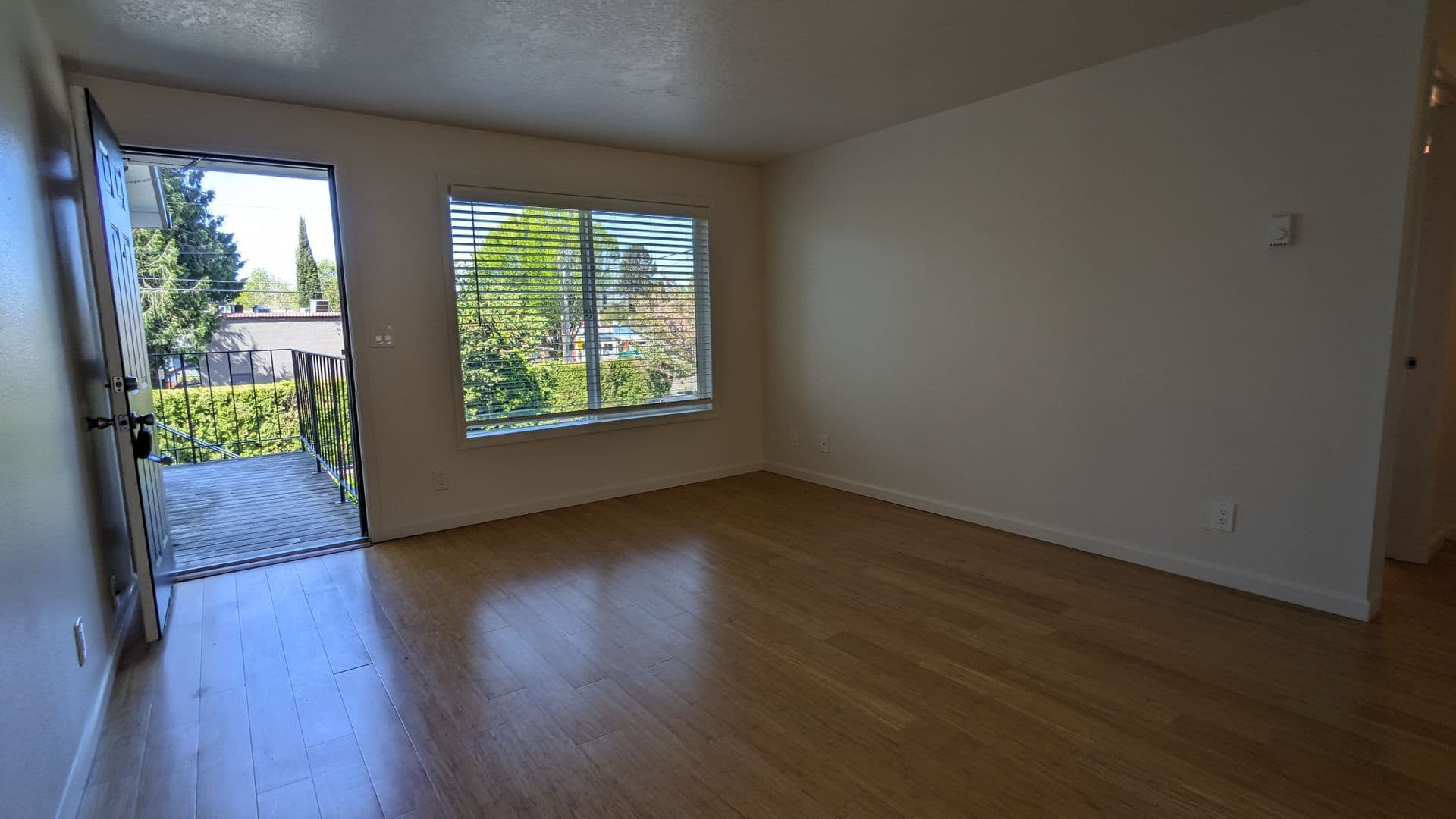 Portland Apartment: 4102-4128 SE Cesar Chavez Blvd