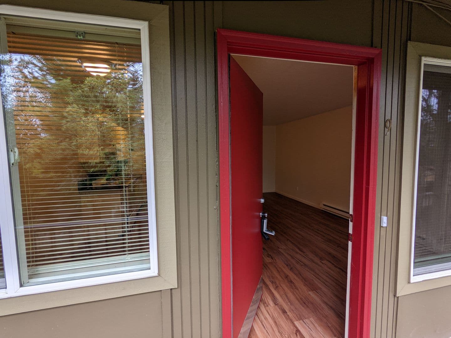 Portland Apartment: 3515 SW 87th Ave. and 3485 SW 87th Ave.