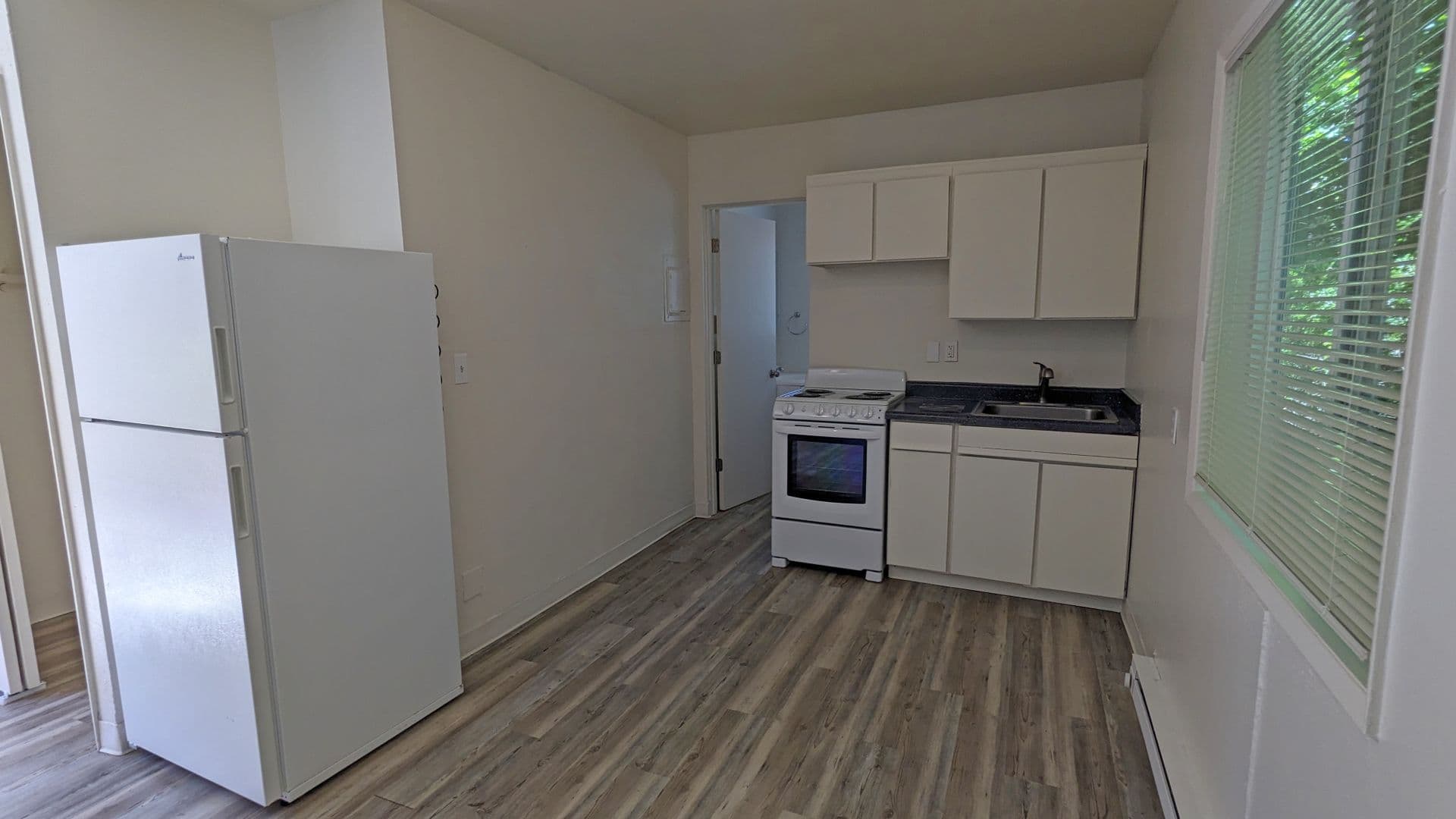 Portland Apartment: 3515 SW 87th Ave. and 3485 SW 87th Ave.