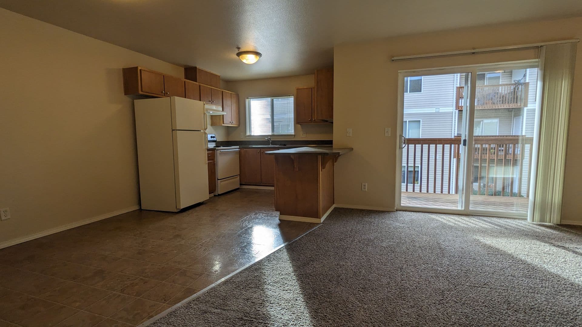 Salem Apartment: 4420-4455 Seaton Lane NE