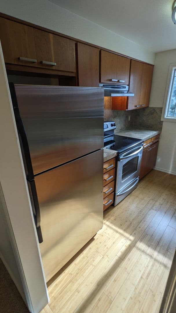West Linn Apartment: 2781 Lancaster Street