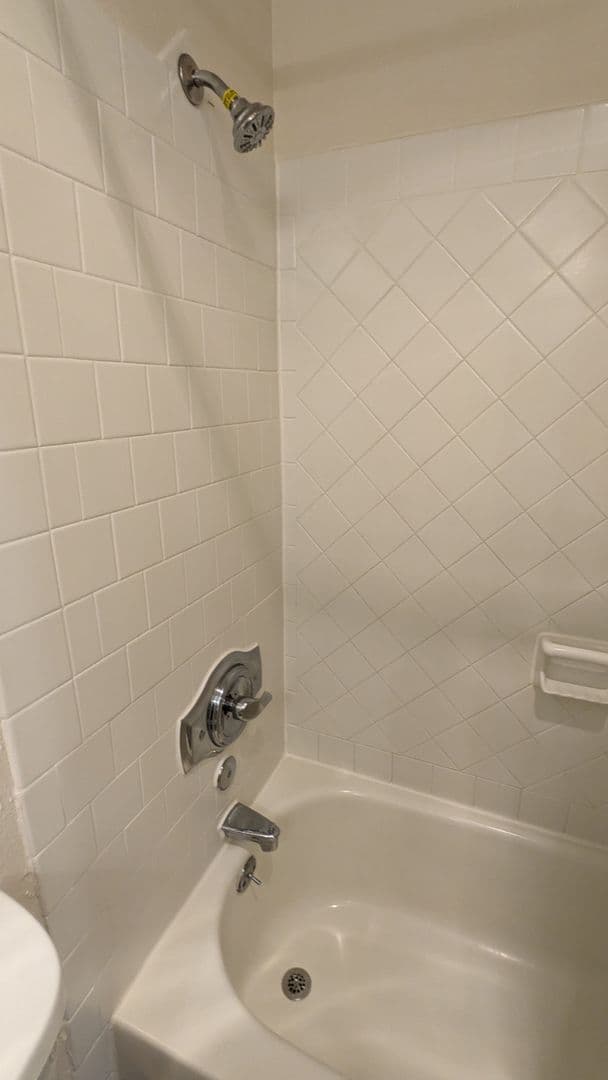 Portland Apartment: 10 S Porter street