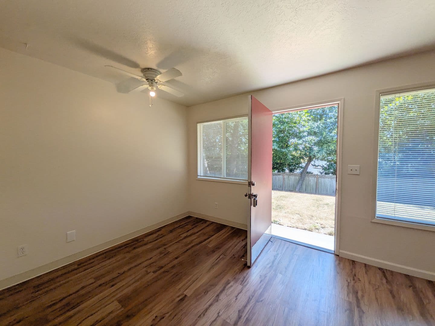 Portland Apartment: 3515 SW 87th Ave. and 3485 SW 87th Ave.