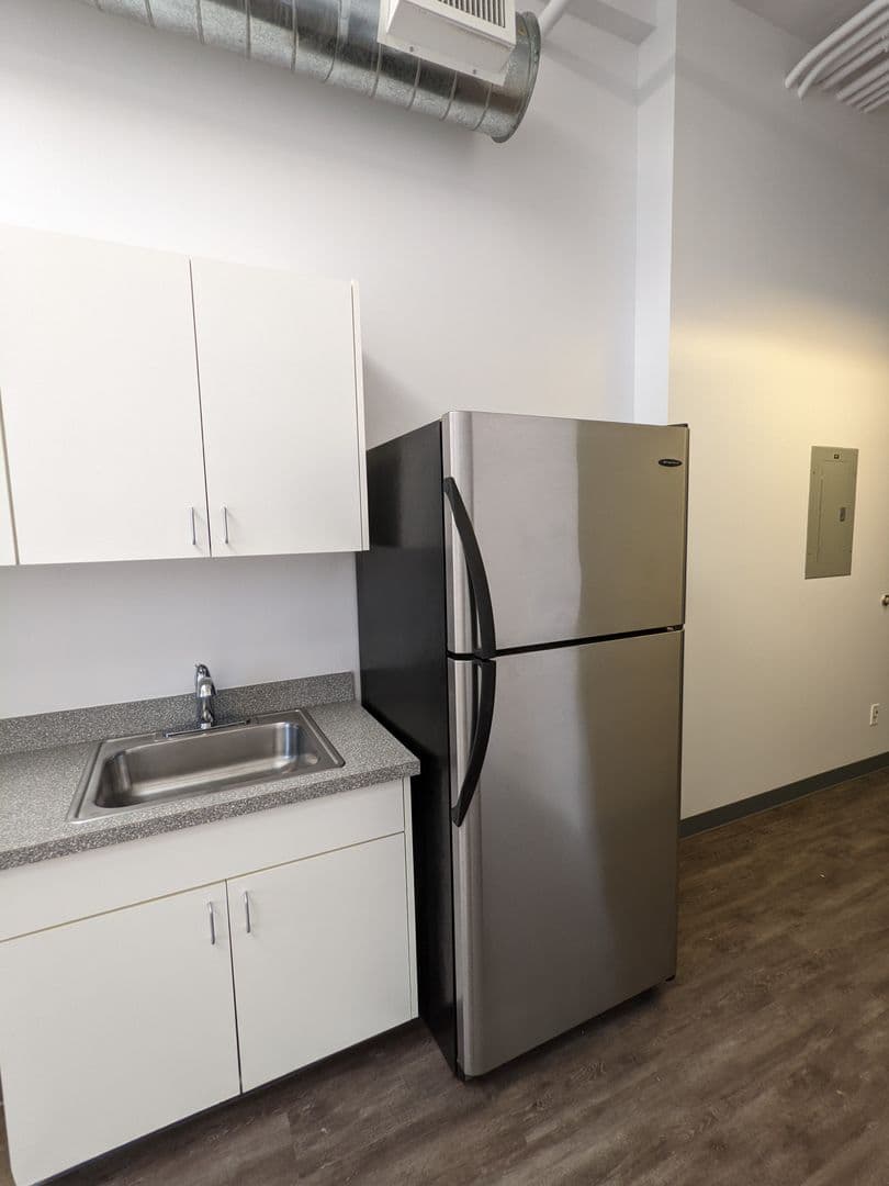Salem Apartment: 155 Liberty Street NE