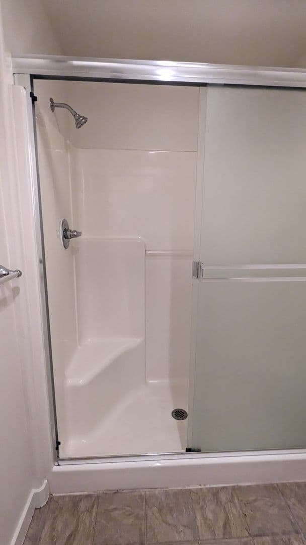 Portland Townhome: 16906 NE Halsey Street