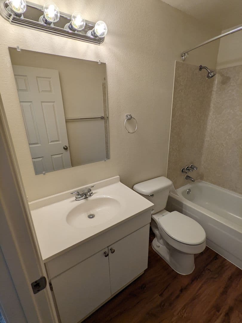 Vancouver Townhome: 7815 NE 117th Ave
