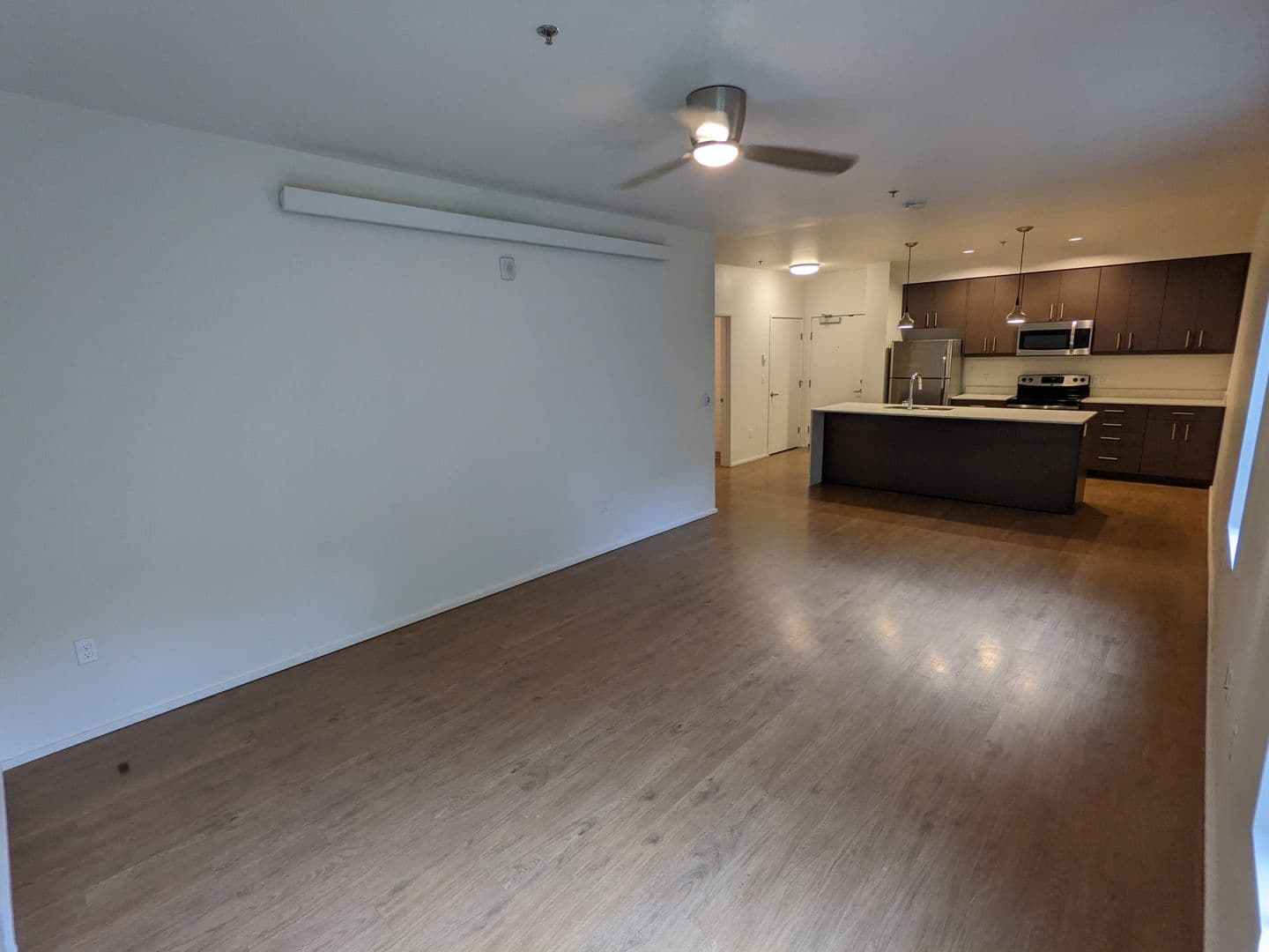 Portland Apartment: 3939 S Viewpoint Terrace