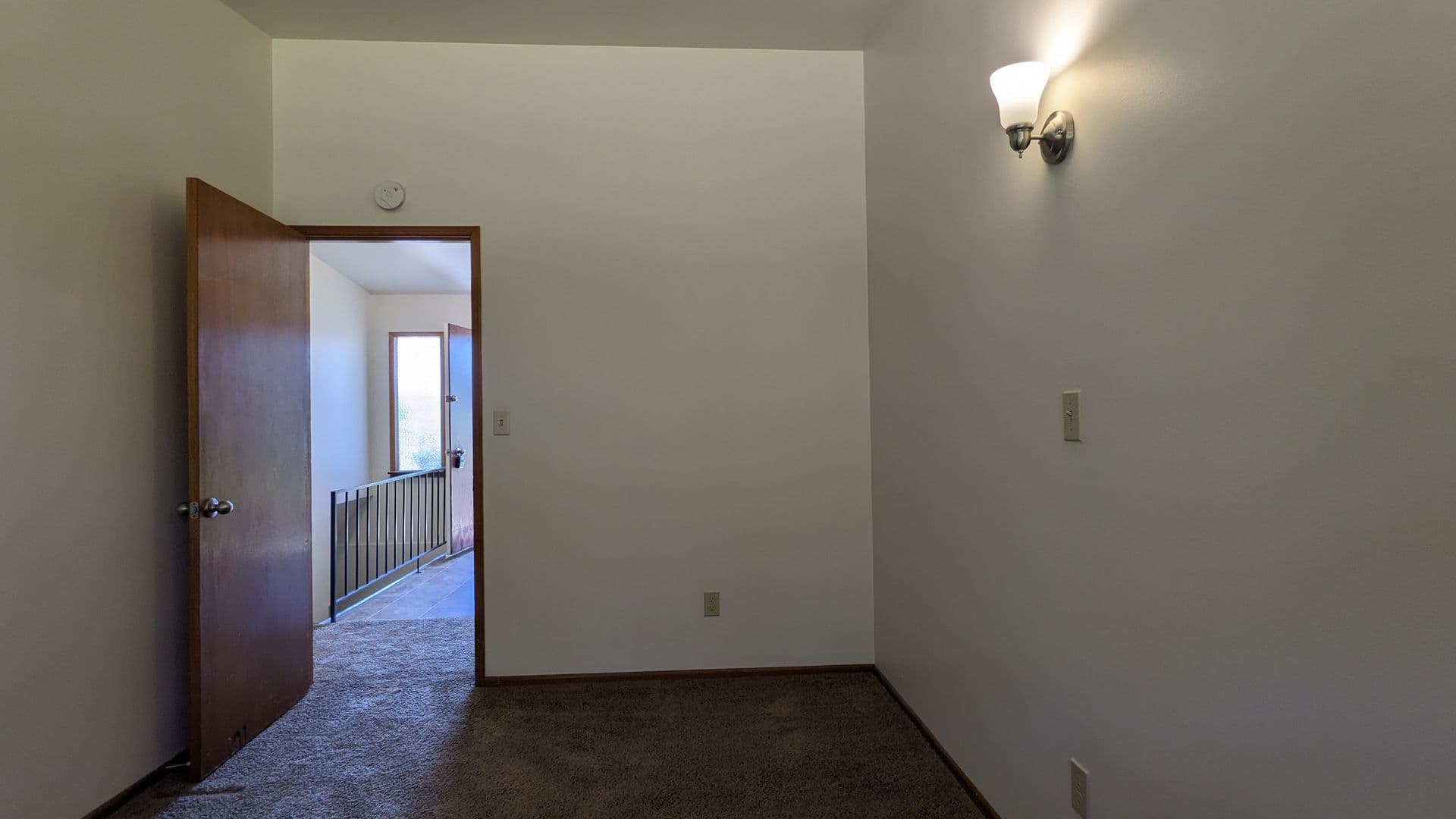 Vancouver Apartment: 7403 Tennessee Lane