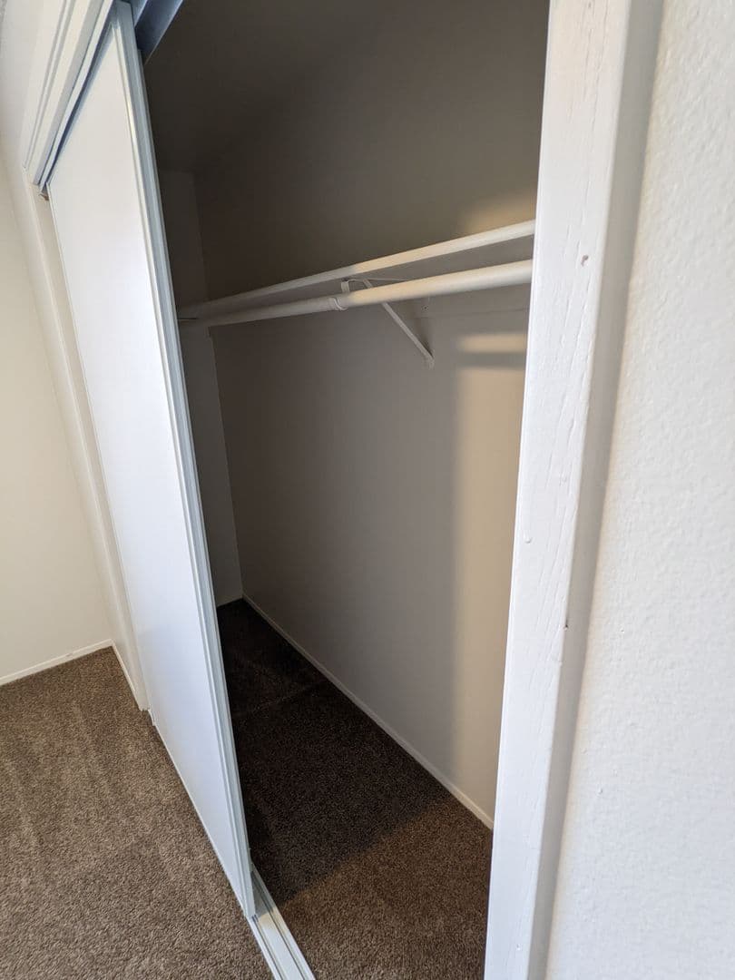 Vancouver Townhome: 15912 SE 2nd Street