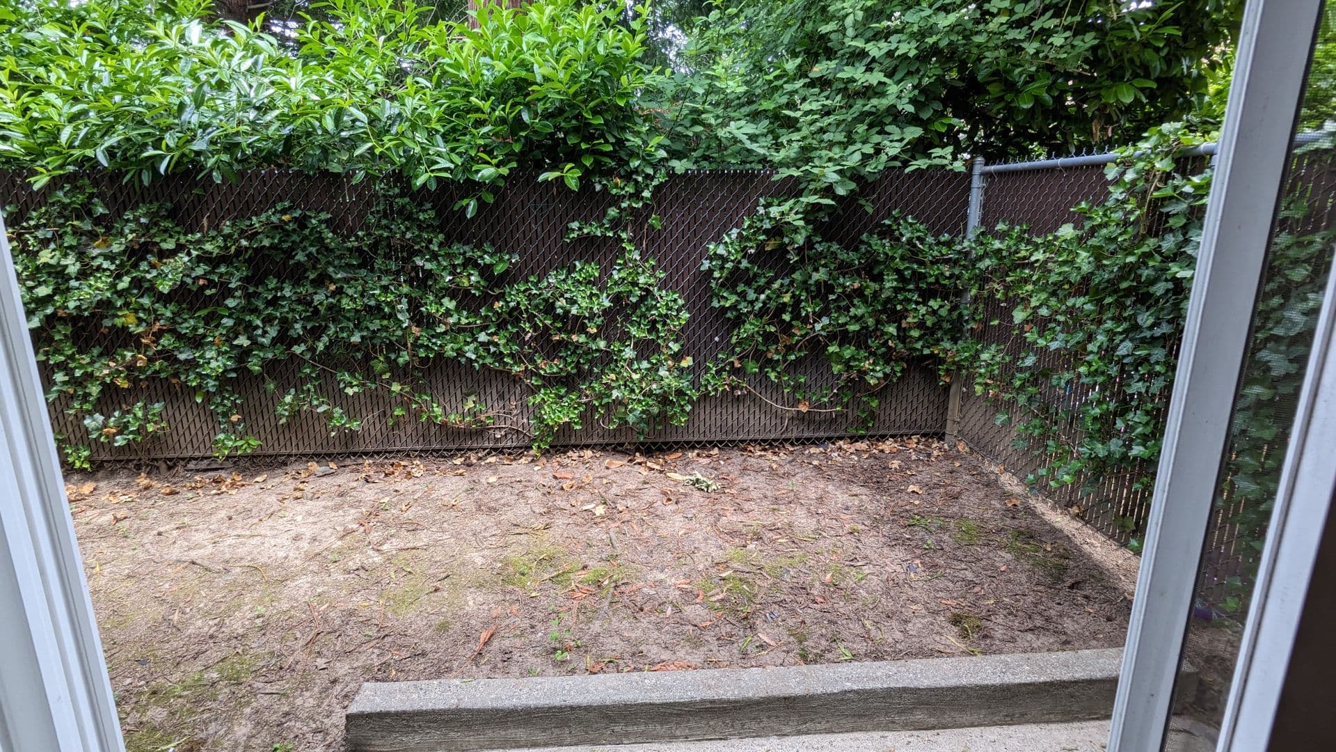 McMinnville Apartment: 855 SE Ford St