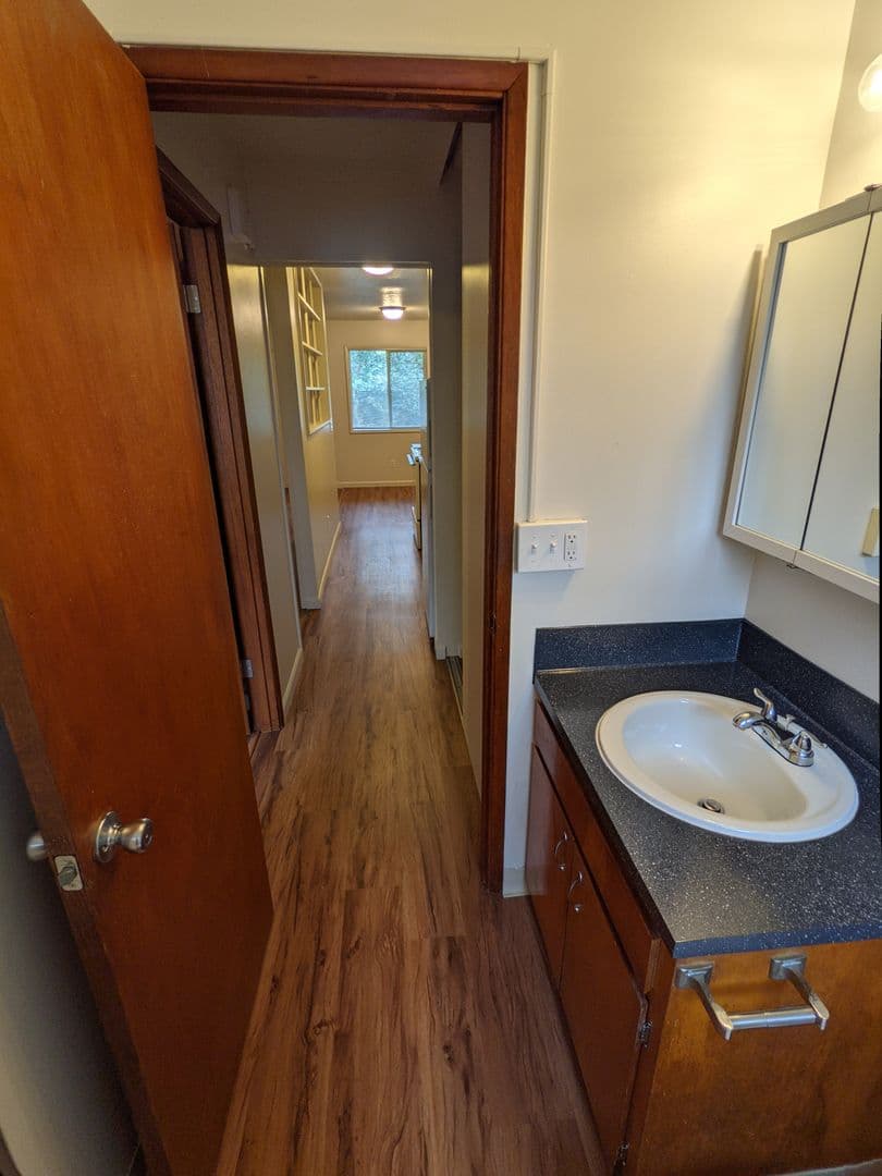 Portland Apartment: 3515 SW 87th Ave. and 3485 SW 87th Ave.