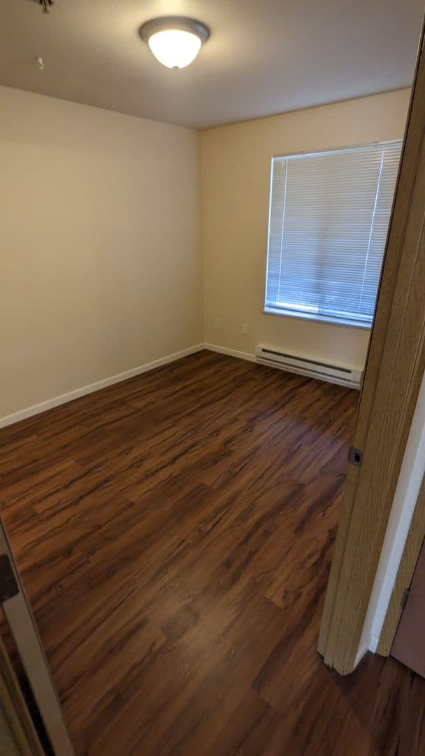 McMinnville Apartment: 1765 SW Tamarack St.