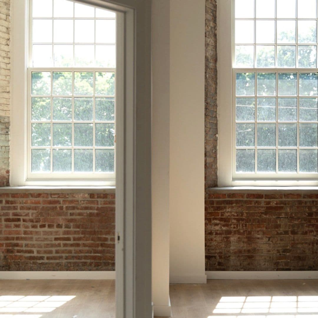 Newburgh Apartment: 43 Edward St