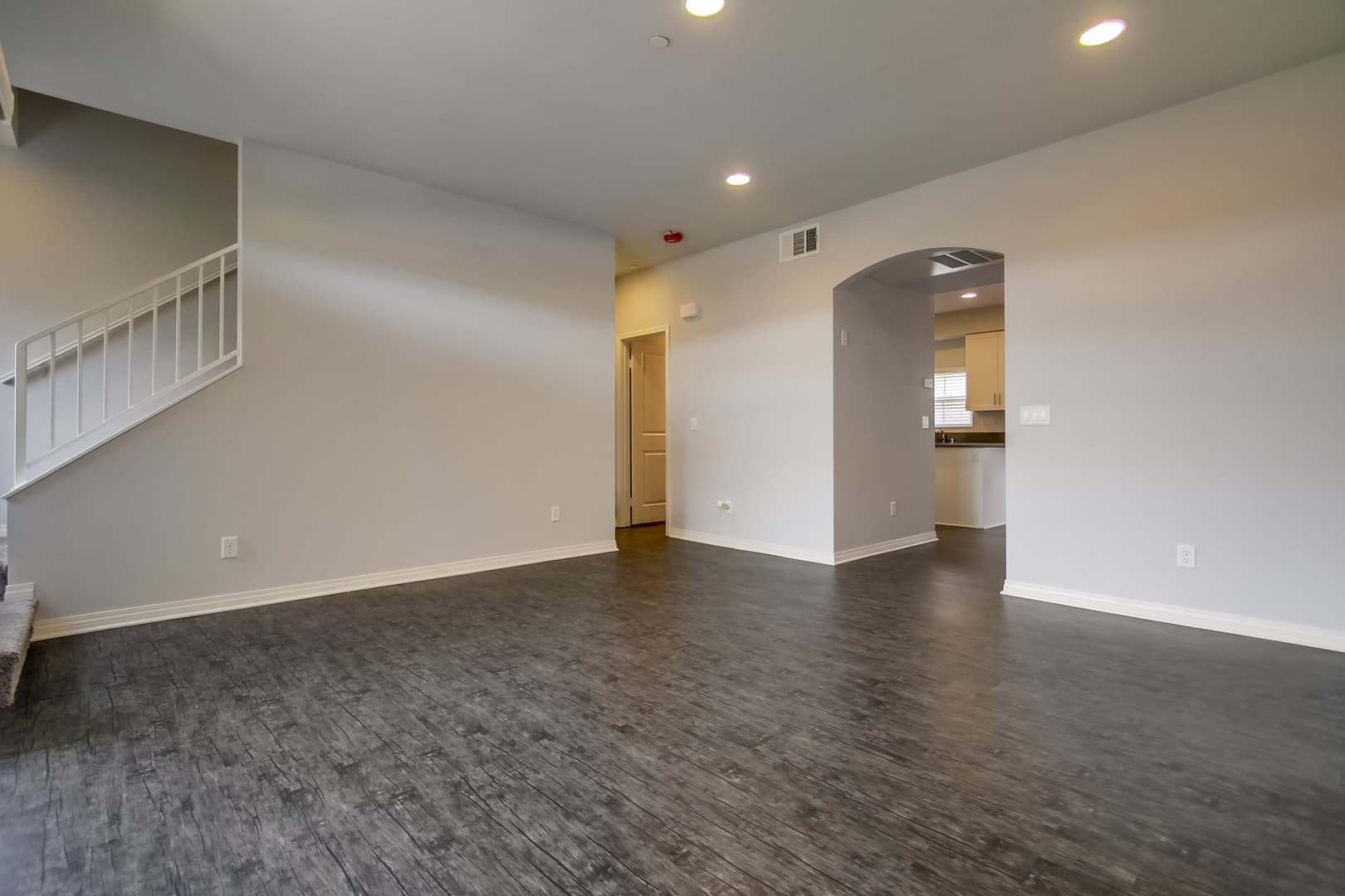 San Diego Apartment: 307 Sycamore Road