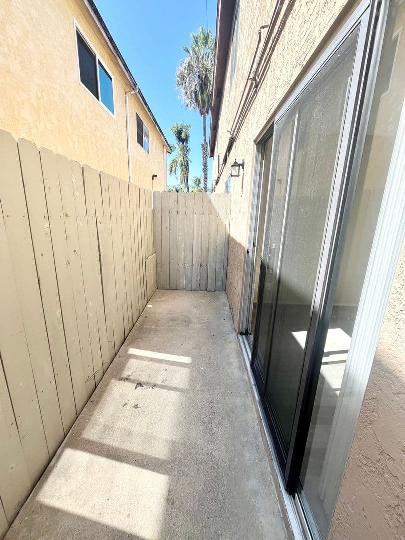 San Diego Apartment: 4371-79 Swift Avenue