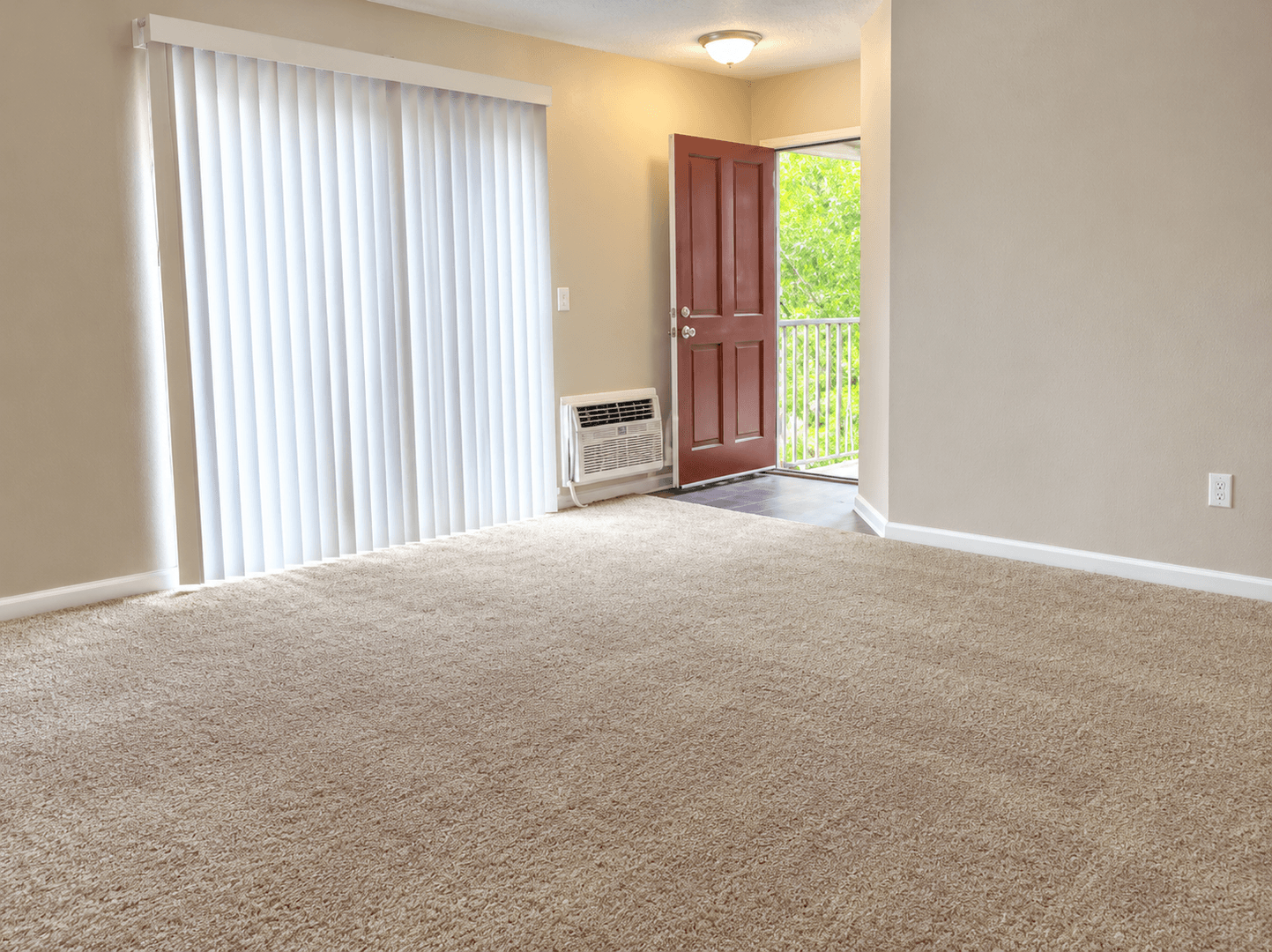 Vista Apartment: 322 Hillside Terrace