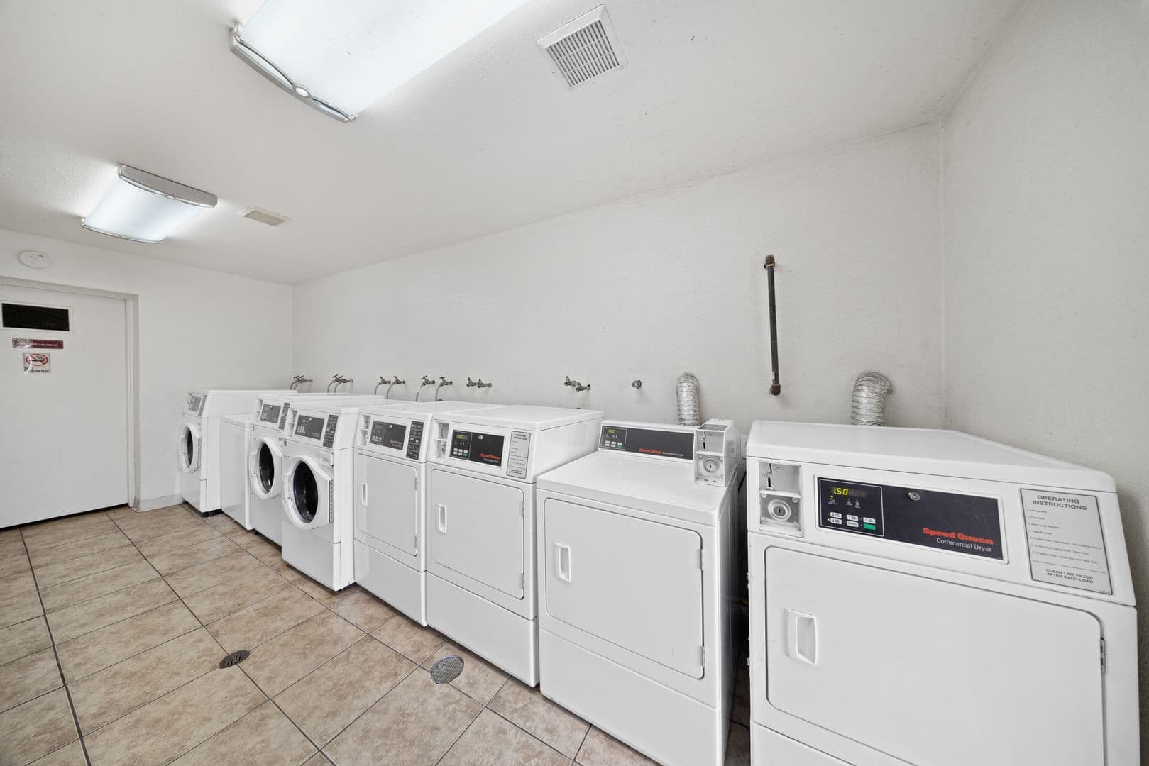 Vista Apartment: 322 Hillside Terrace