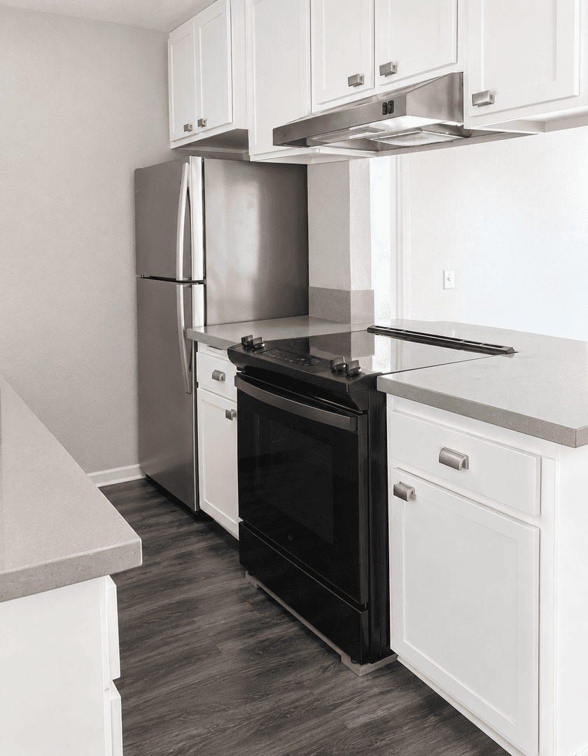Vista Apartment: 322 Hillside Terrace