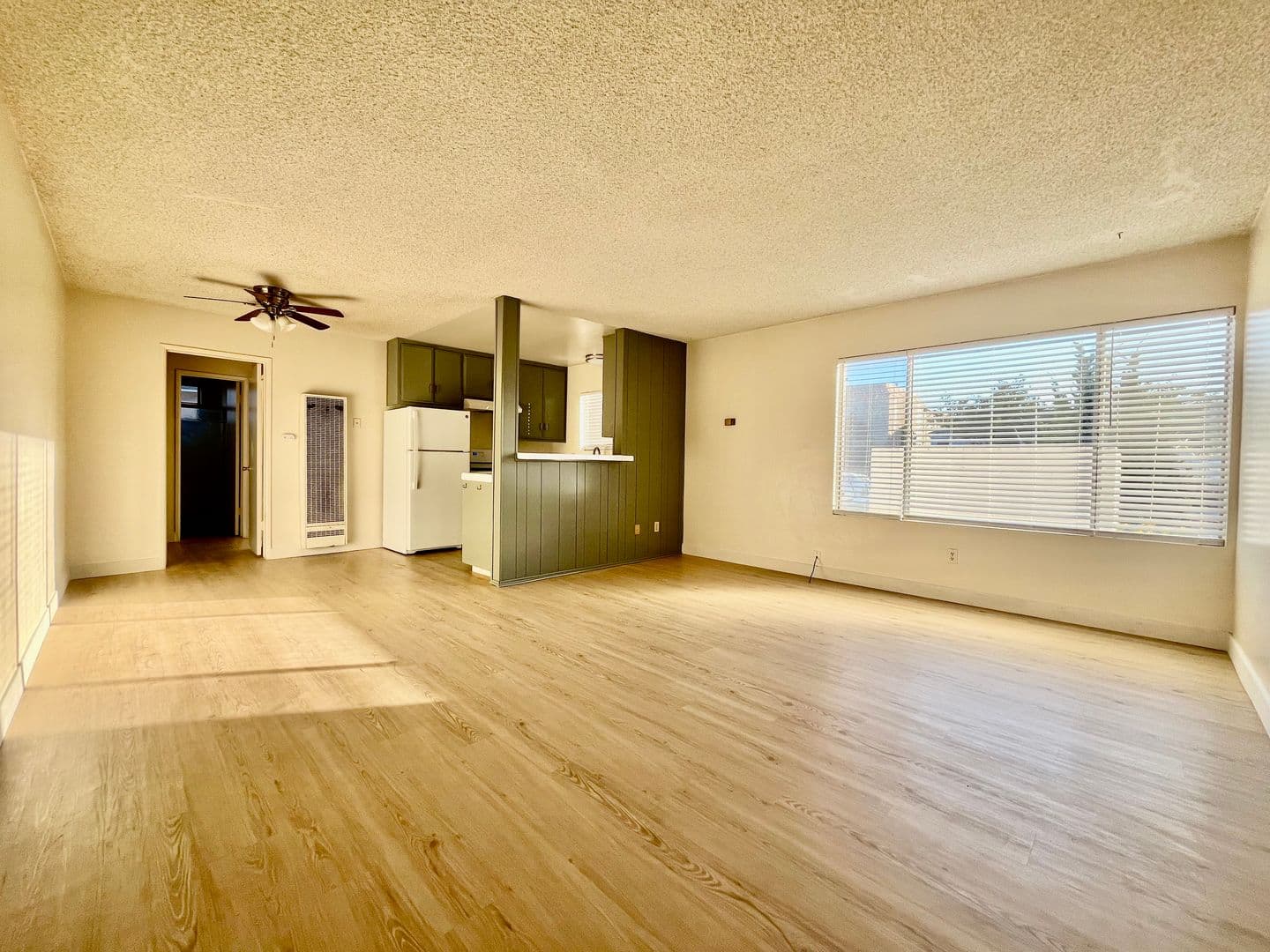 SAN DIEGO Apartment: 1480 FORTUNA AVE.