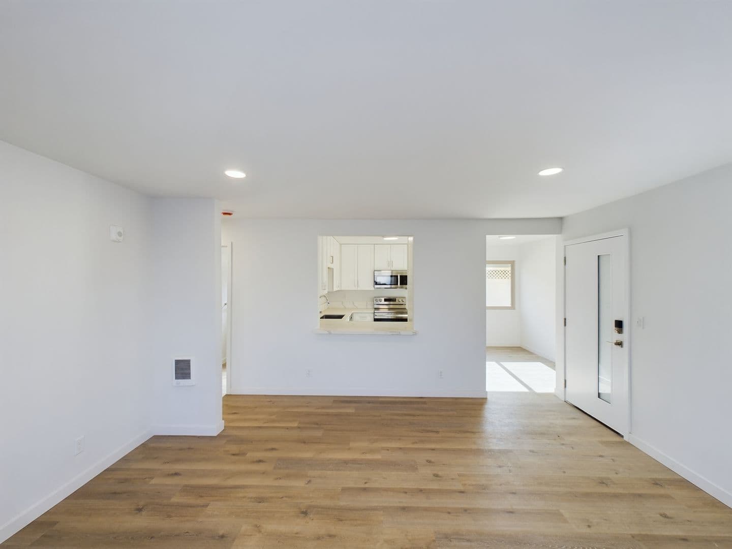 Encinitas Apartment: 1201 N. Vulcan Ave