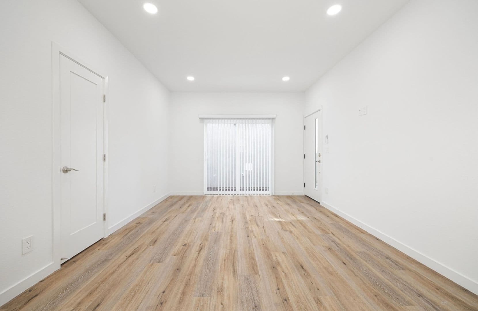 San Diego Apartment: 133 - 137 West Olive