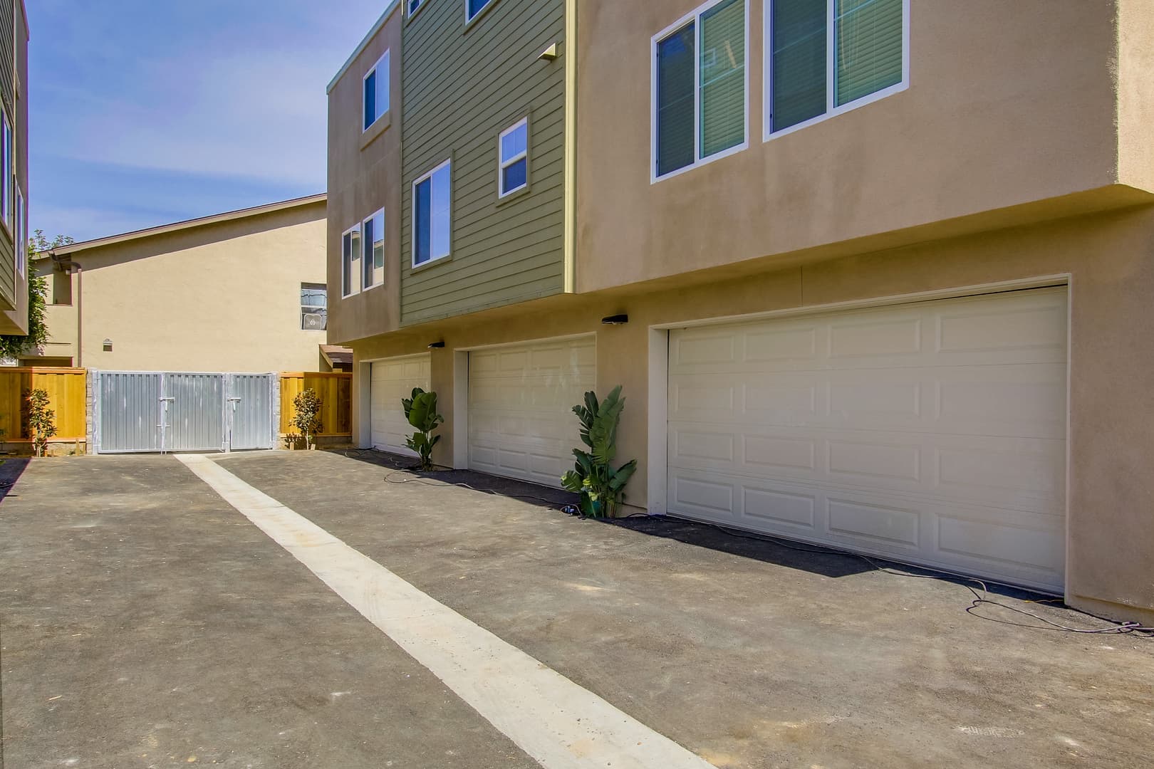 San Diego Apartment: 307 Sycamore Road