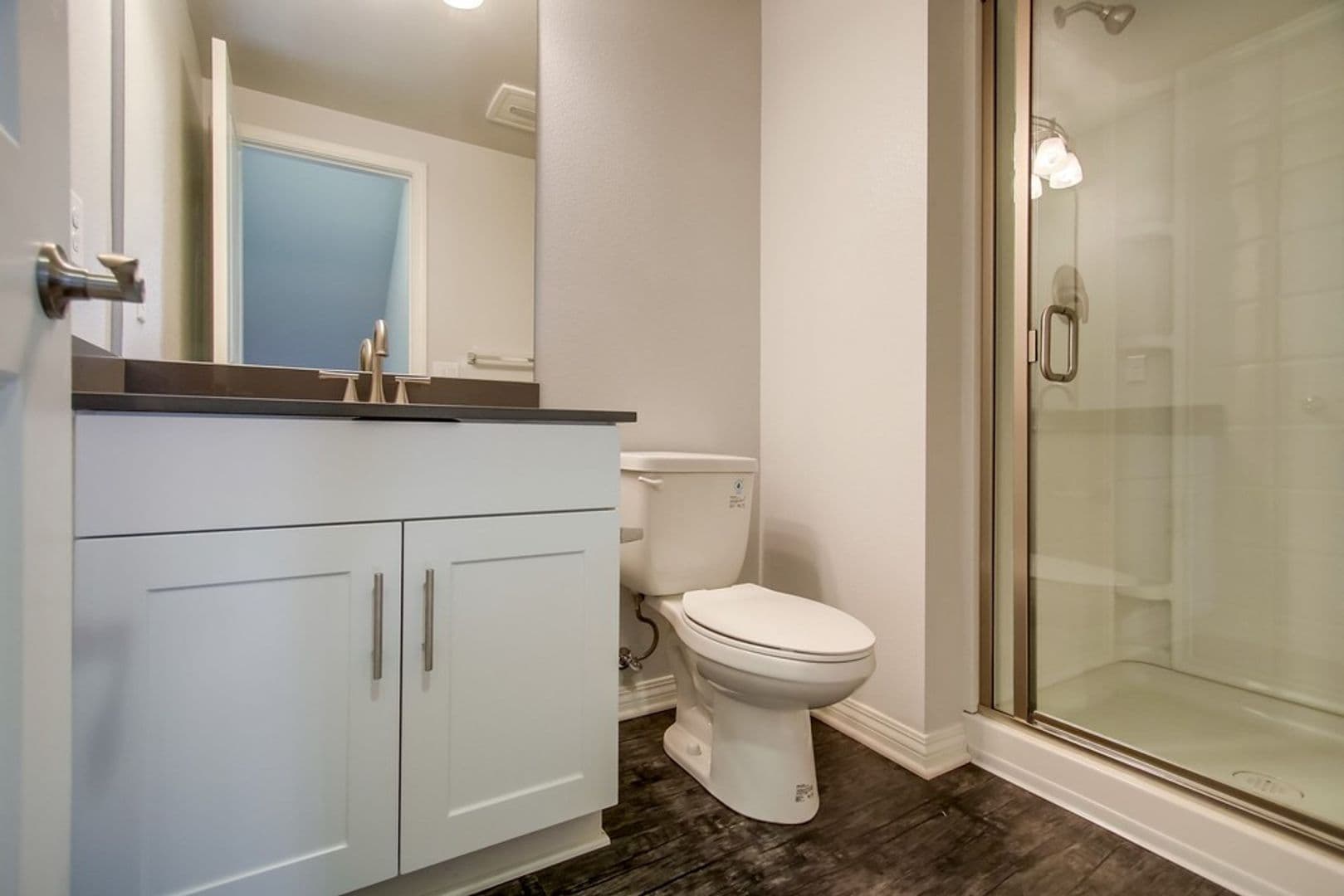 San Diego Apartment: 392 Sycamore Road