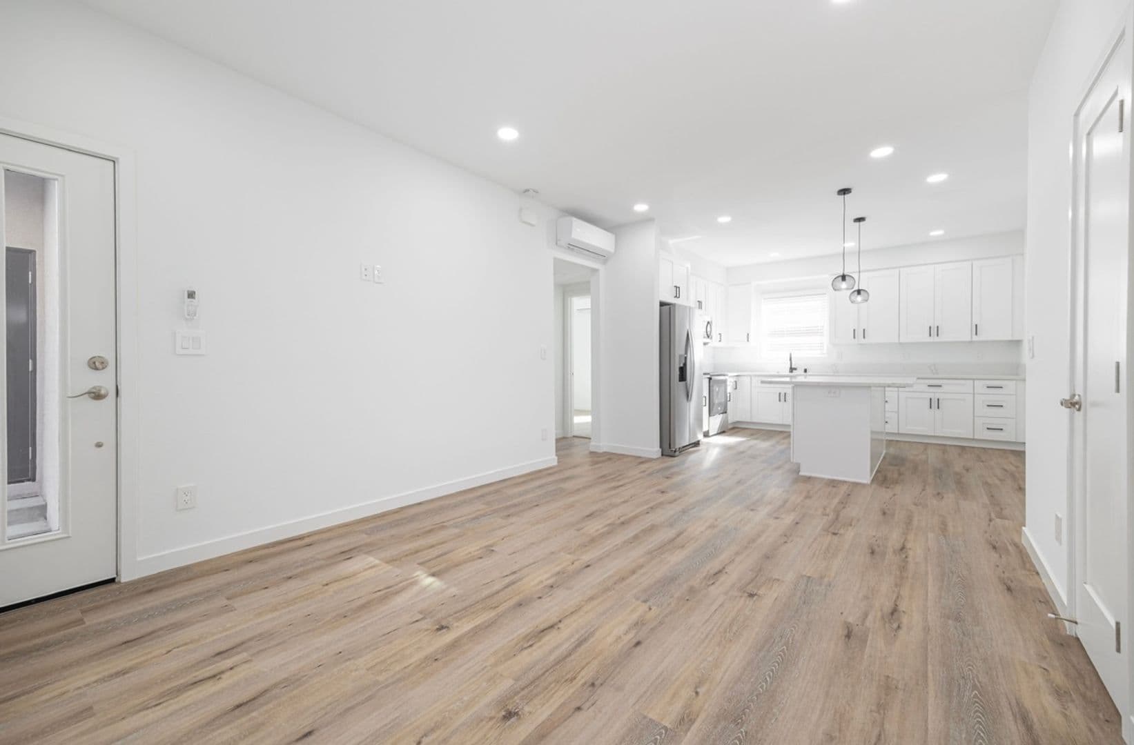 San Diego Apartment: 133 - 137 West Olive