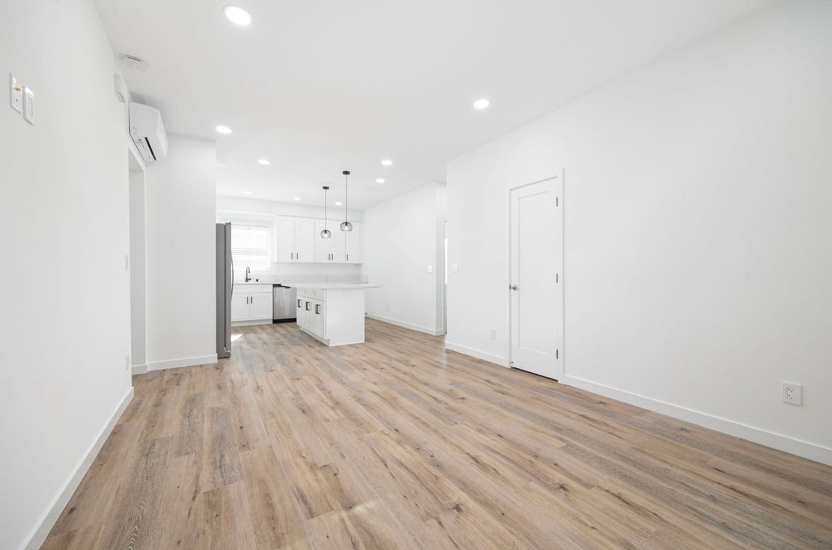 San Diego Apartment: 133 - 137 West Olive