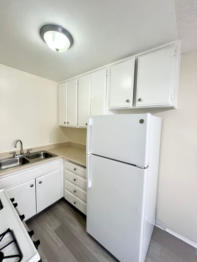 San Diego Apartment: 4371-79 Swift Avenue