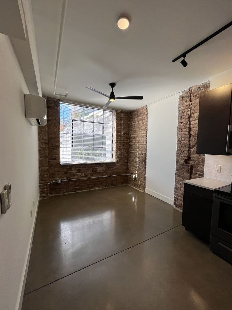 Lynchburg Apartment: 712 12th Street