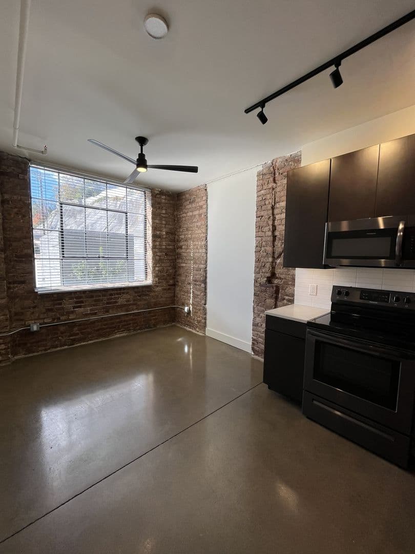 Lynchburg Apartment: 712 12th Street
