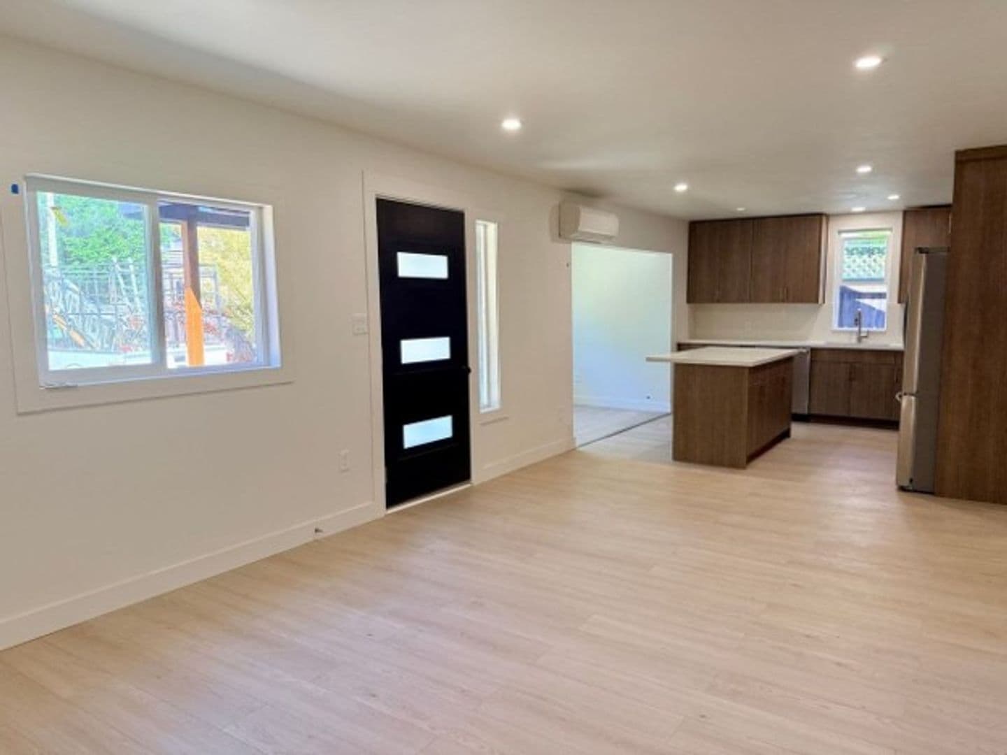 Edmonds House: 8630 242nd St SW