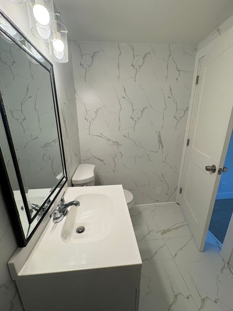 Edmonds House: 8630 242nd St SW