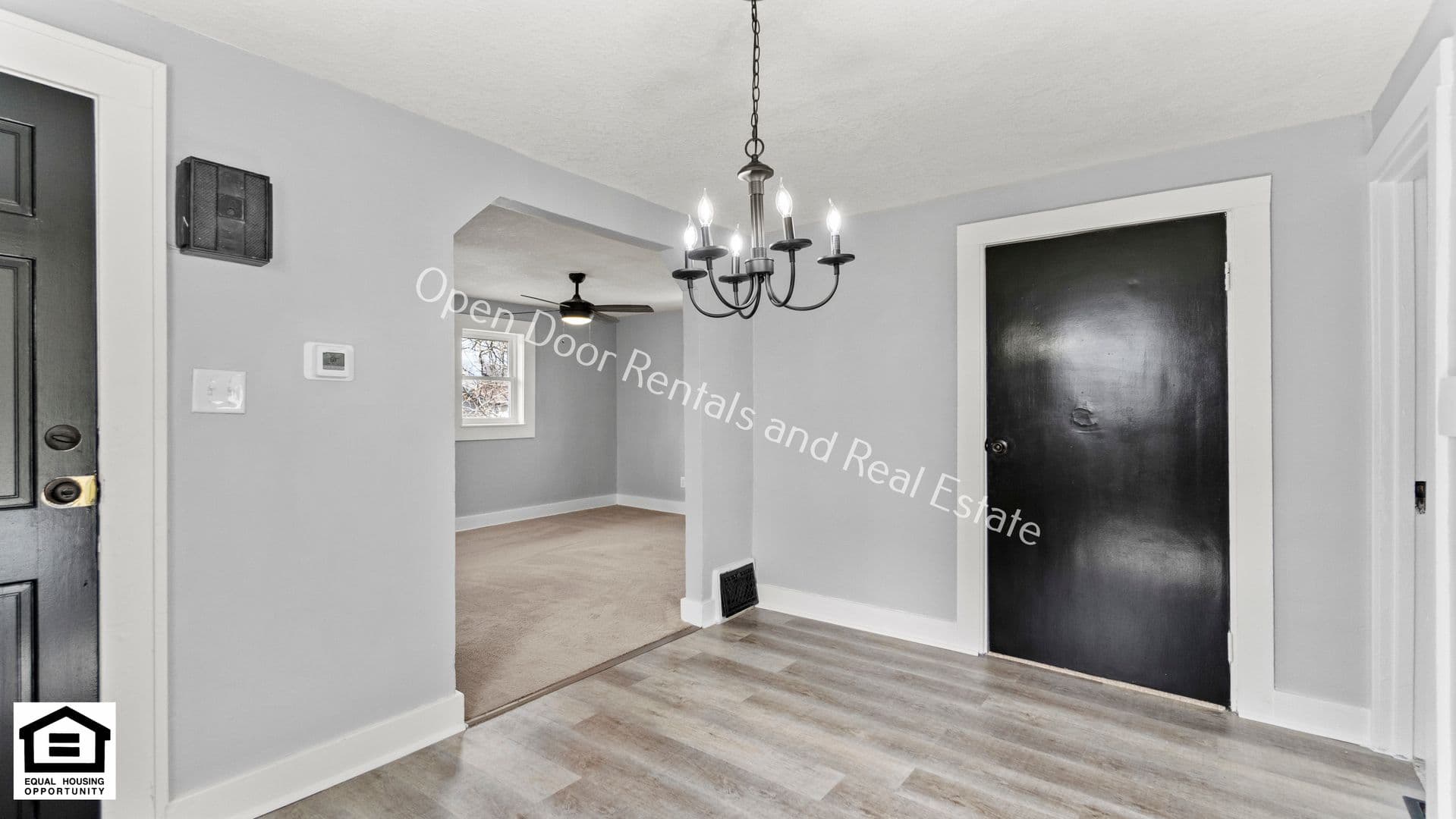 Fort Wayne Apartment: 2144 Edgehill Ave