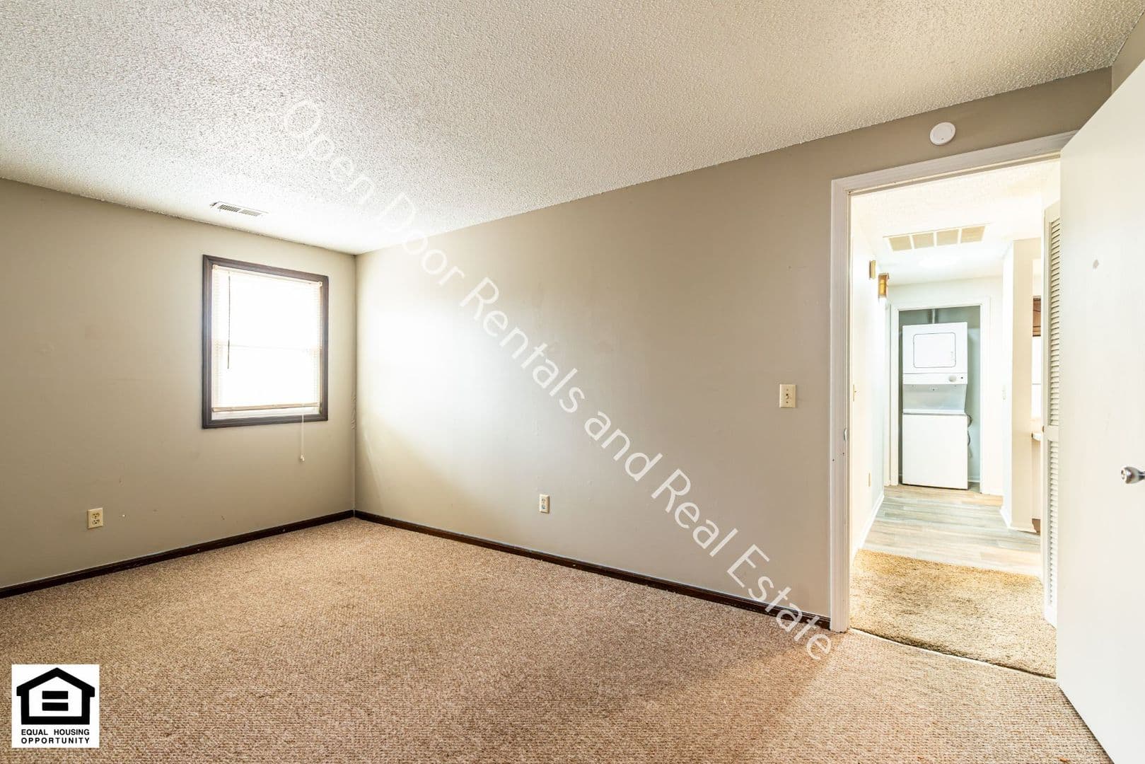 Fort Wayne Apartment: 4111 Harris Road