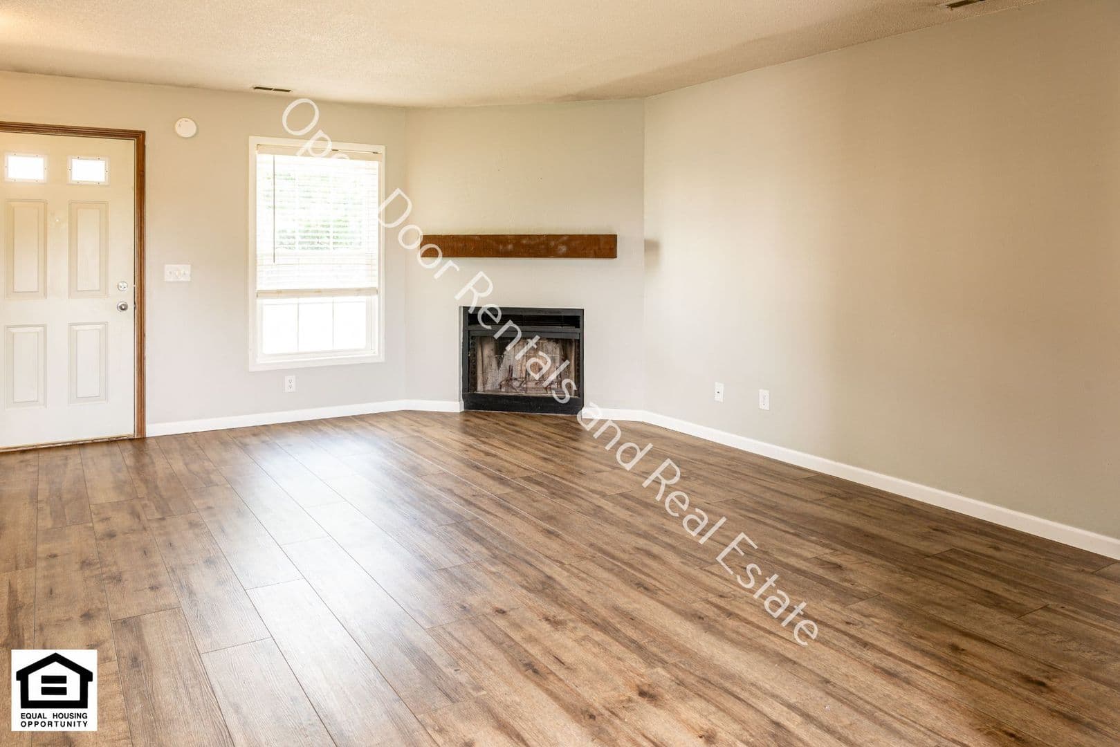 Fort Wayne Apartment: 7701-7729  E State Blvd