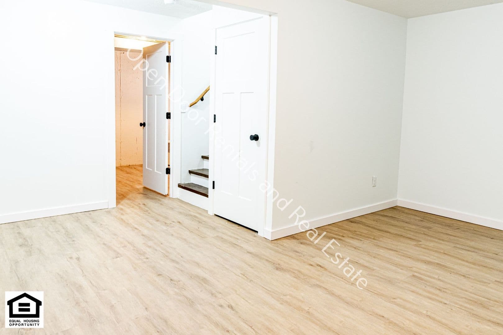 Huntertown Apartment: 15018 Tally Ho Dr
