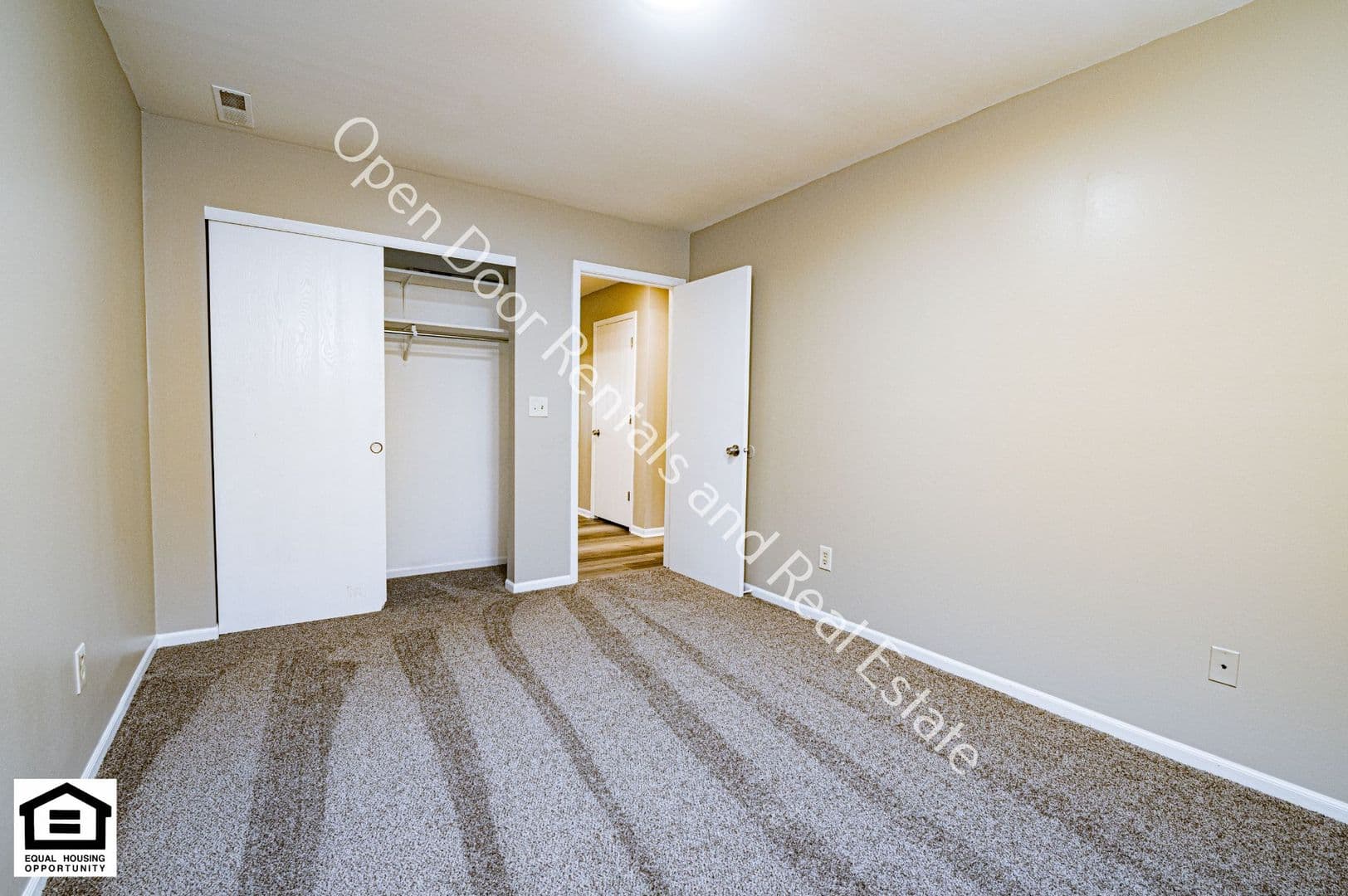 Auburn Apartment: 1000 Old Brick Rd