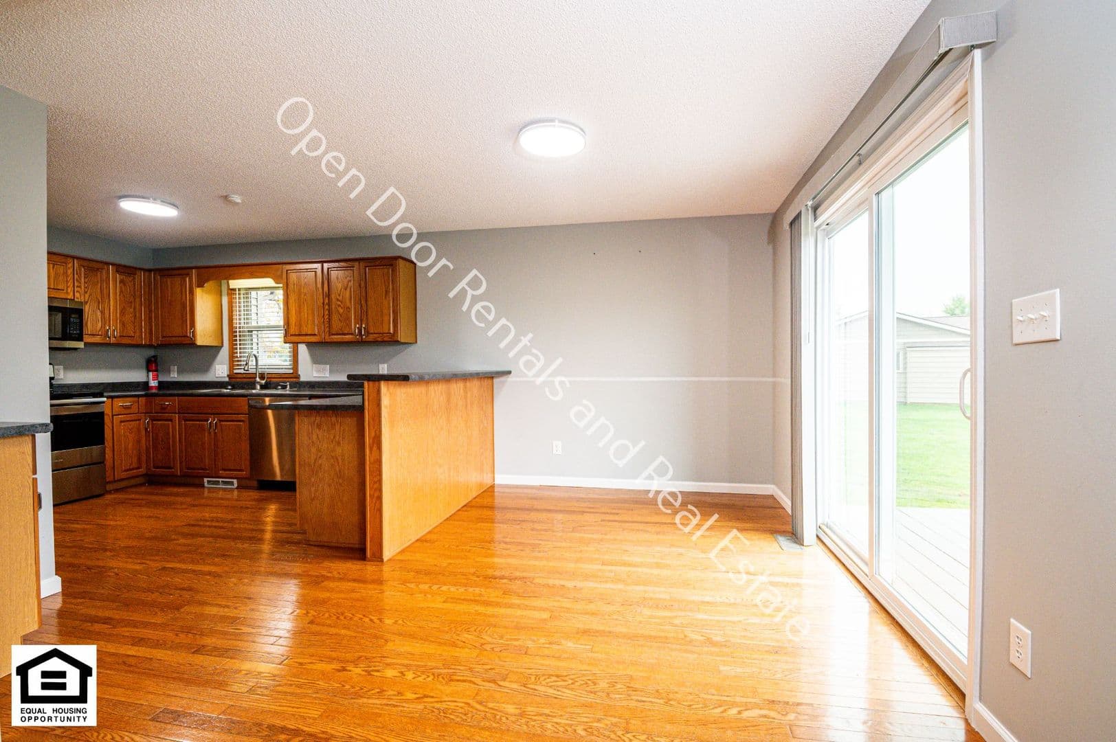 Woodburn House: 5021 Clovedale Dr