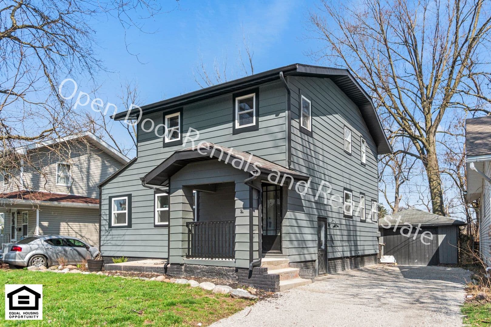 Fort Wayne Apartment: 2144 Edgehill Ave