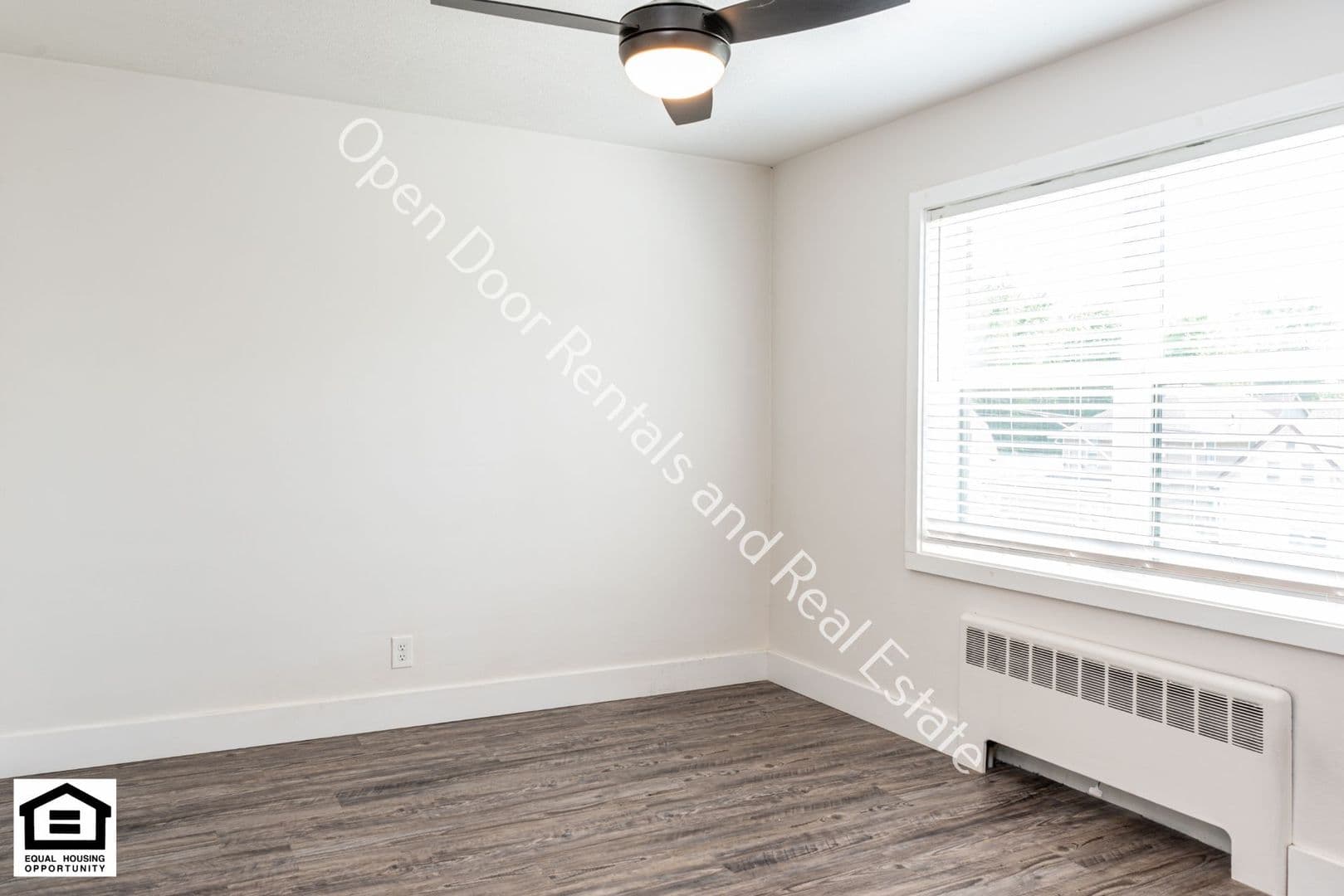 Fort Wayne Apartment: 1823 Griswold Drive