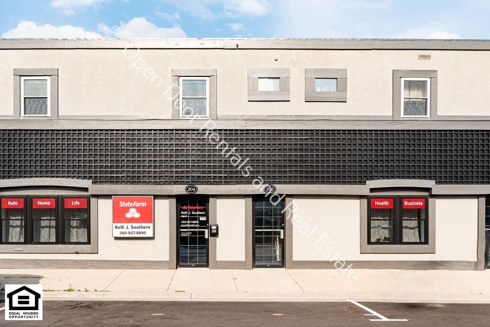 Auburn Apartment: 202 N Jackson St