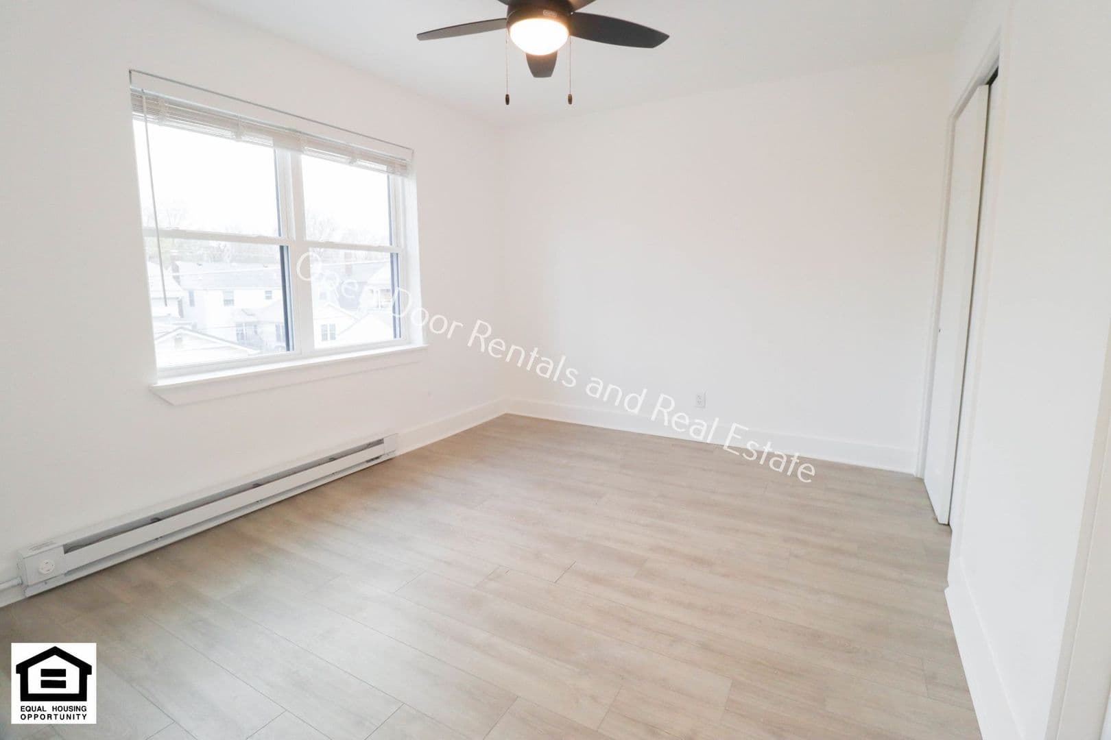 Fort Wayne Apartment: 1823 Griswold Drive