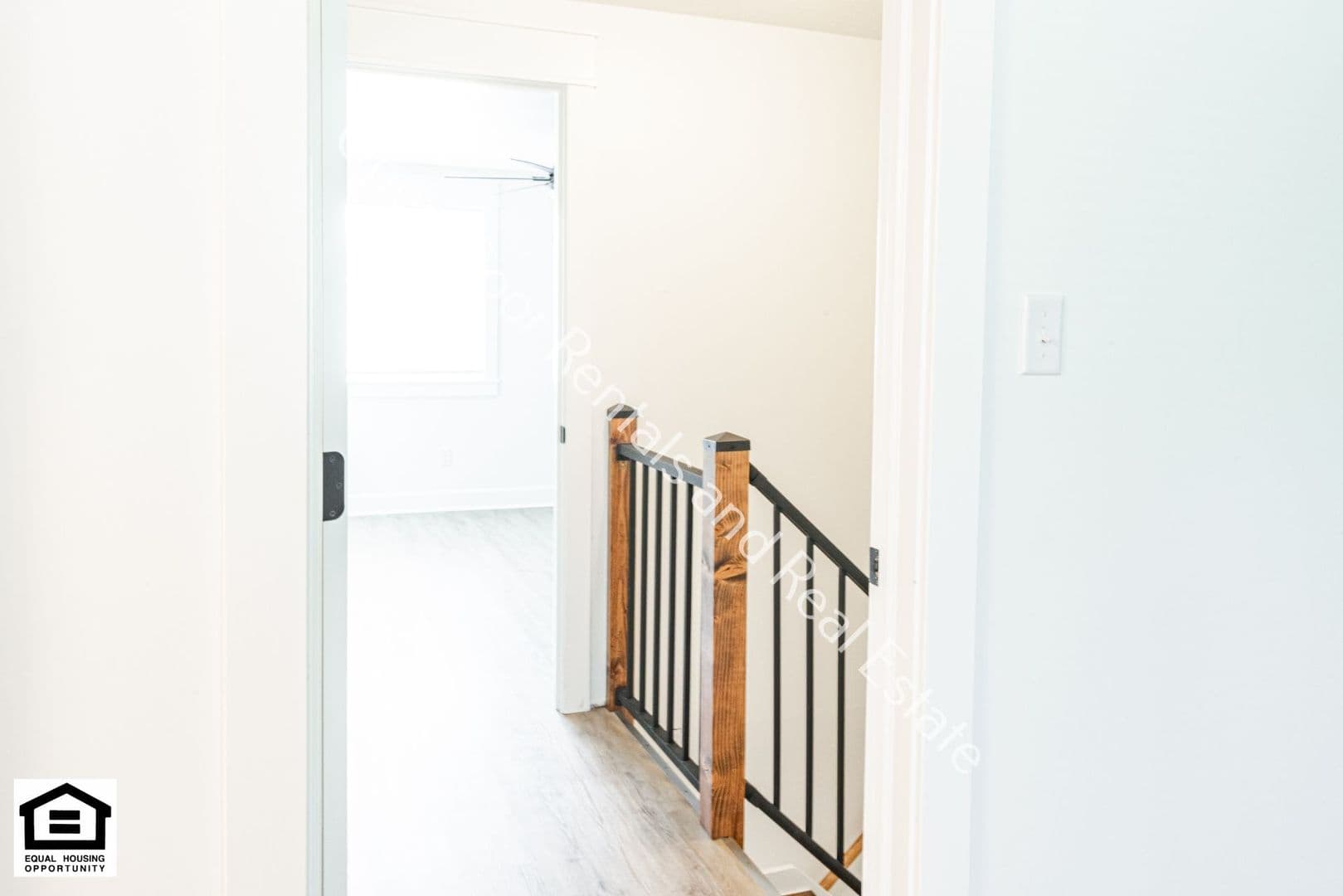 Huntertown Apartment: 15018 Tally Ho Dr