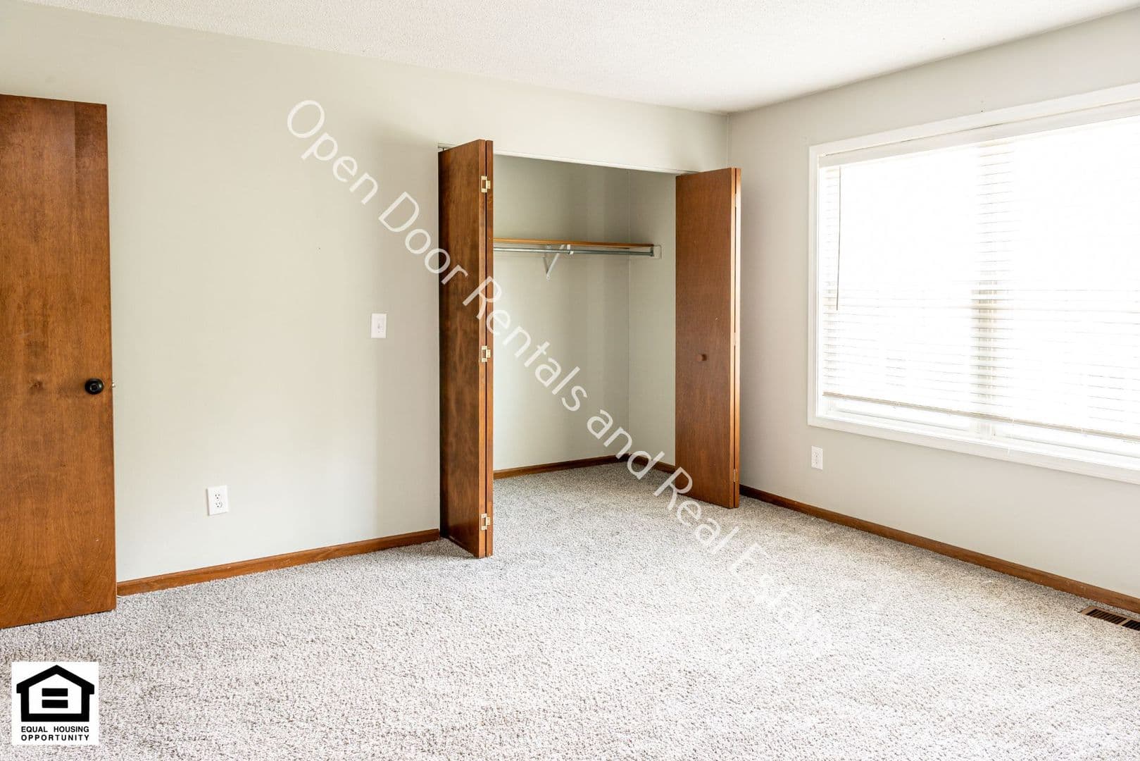 Fort Wayne Apartment: 7701-7729  E State Blvd