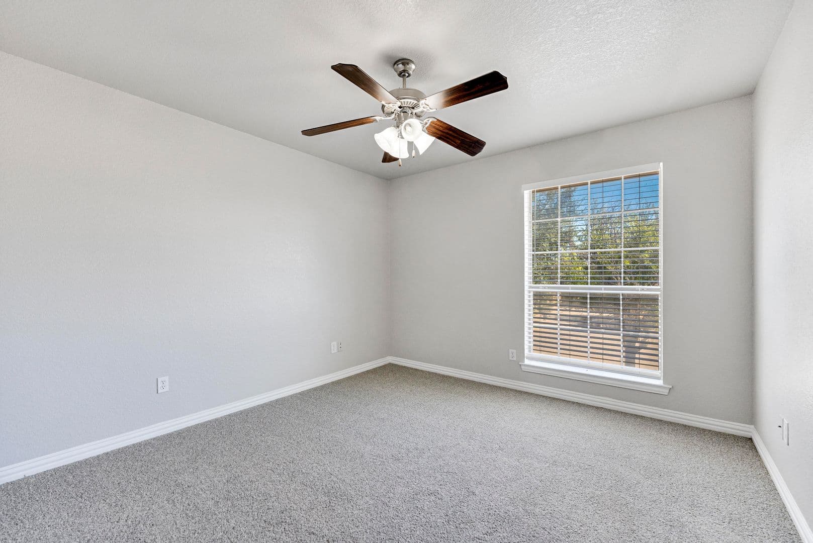 Weatherford Apartment: 309 Tyler Ct.