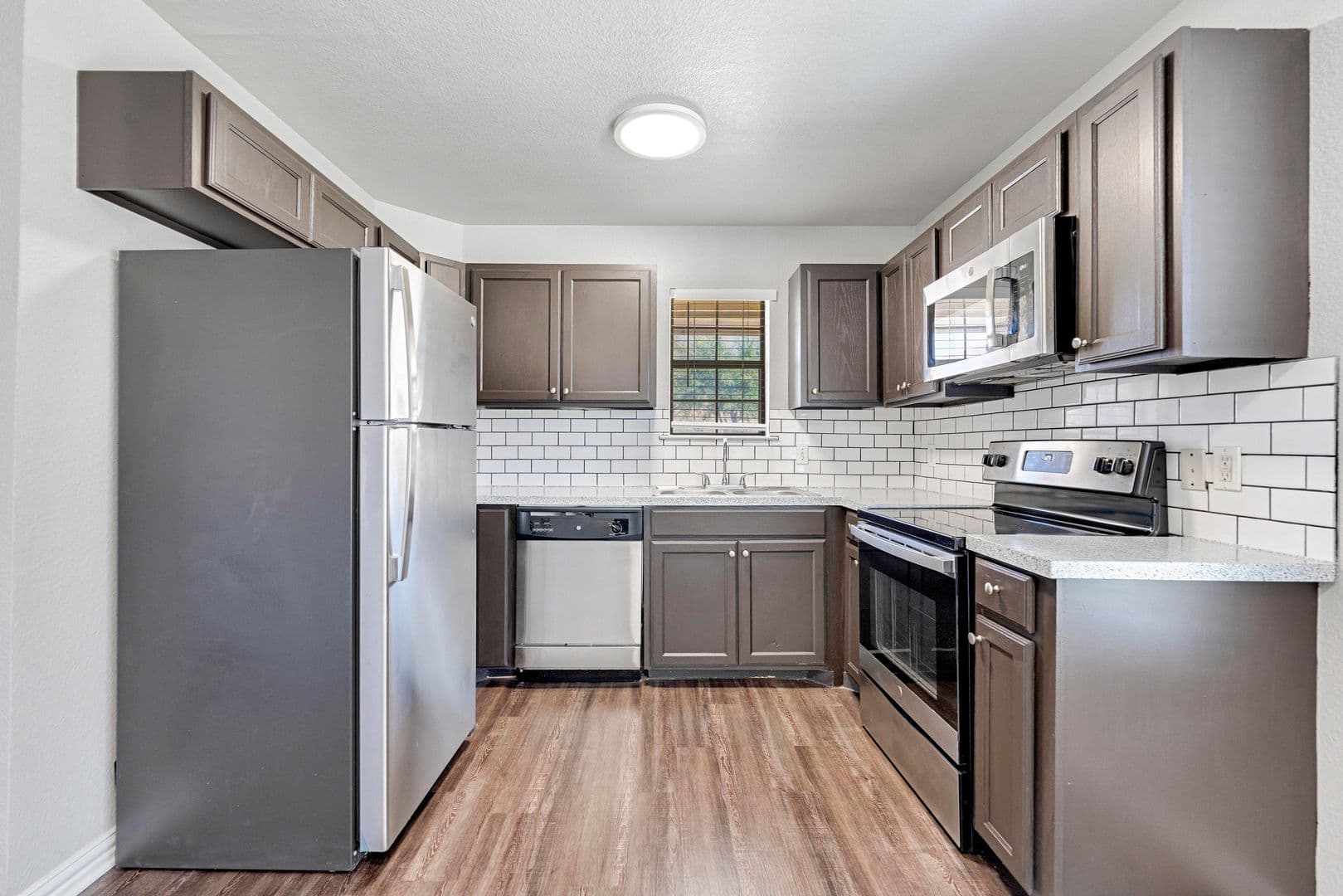 Weatherford Apartment: 309 Tyler Ct.