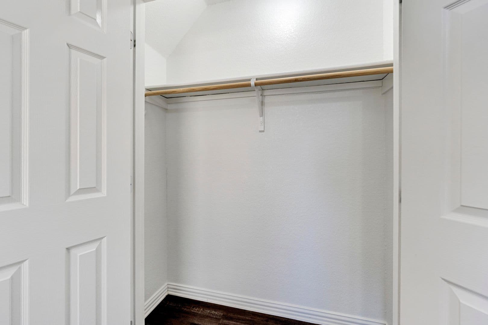 Weatherford Apartment: 309 Tyler Ct.